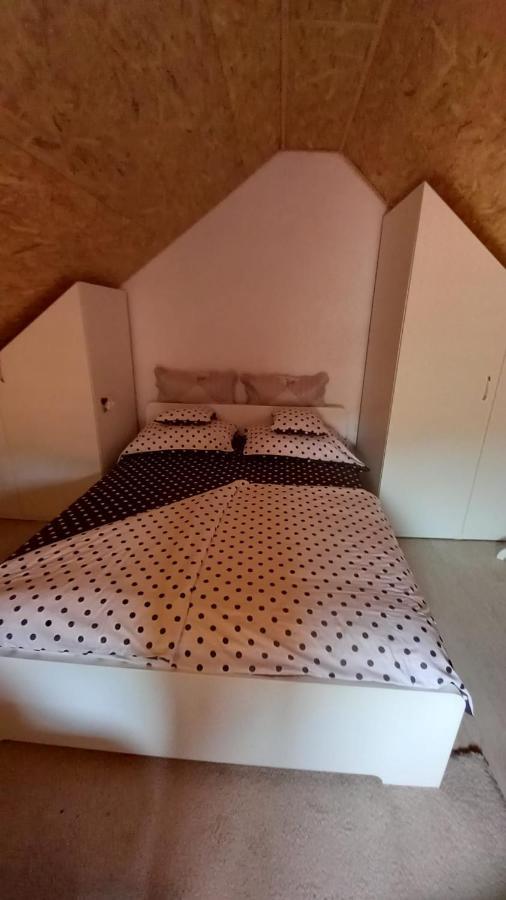 Апартаменты Apartman Niki, Medov Dolac - Lovrec Экстерьер фото